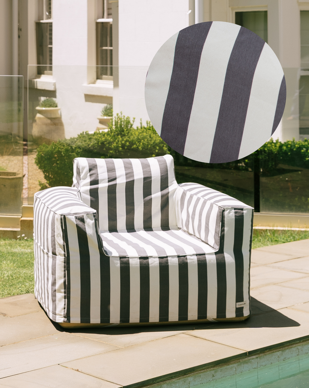 The Clouded Couch Single - Hampton