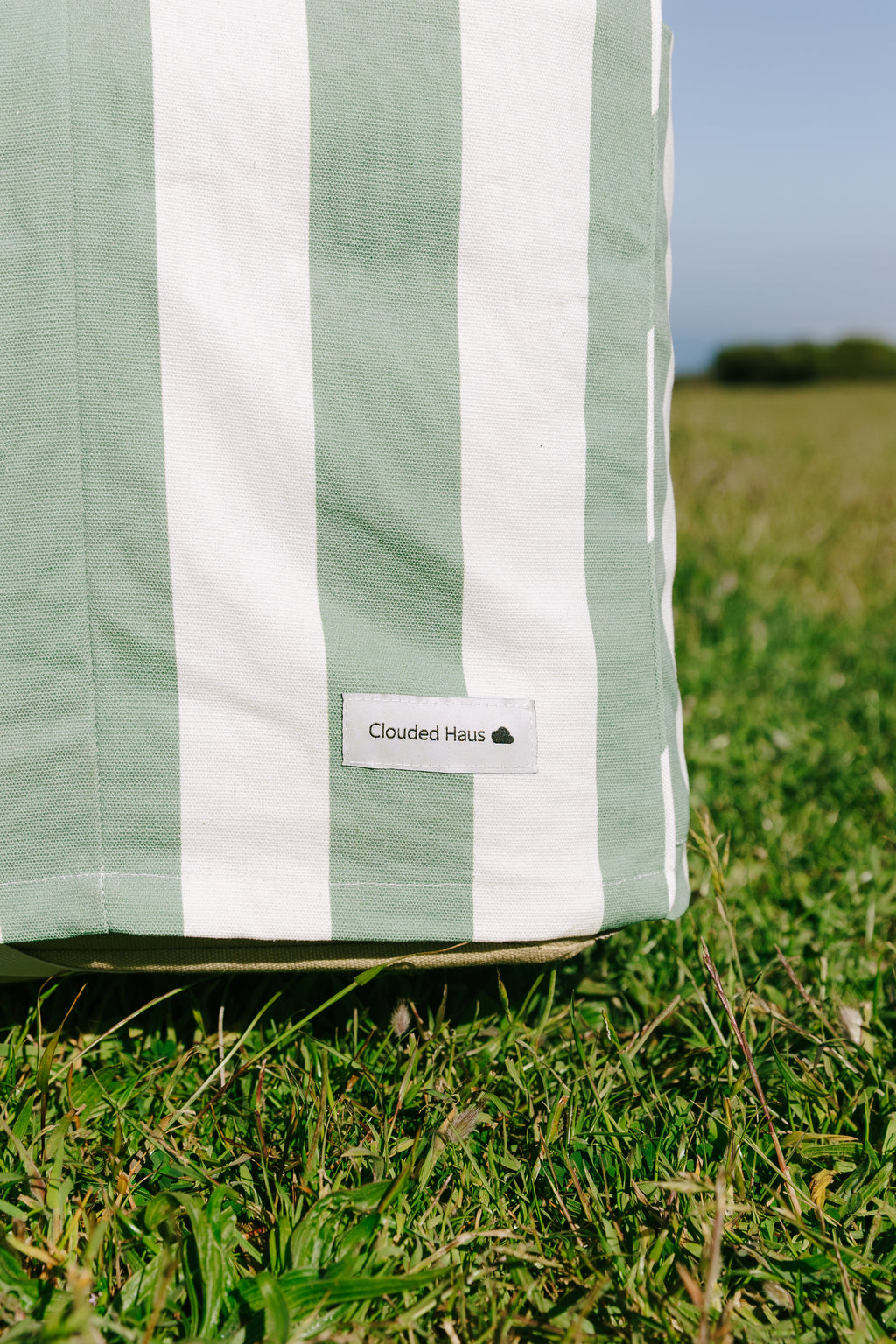 The Clouded Couch Single - Outback Olive