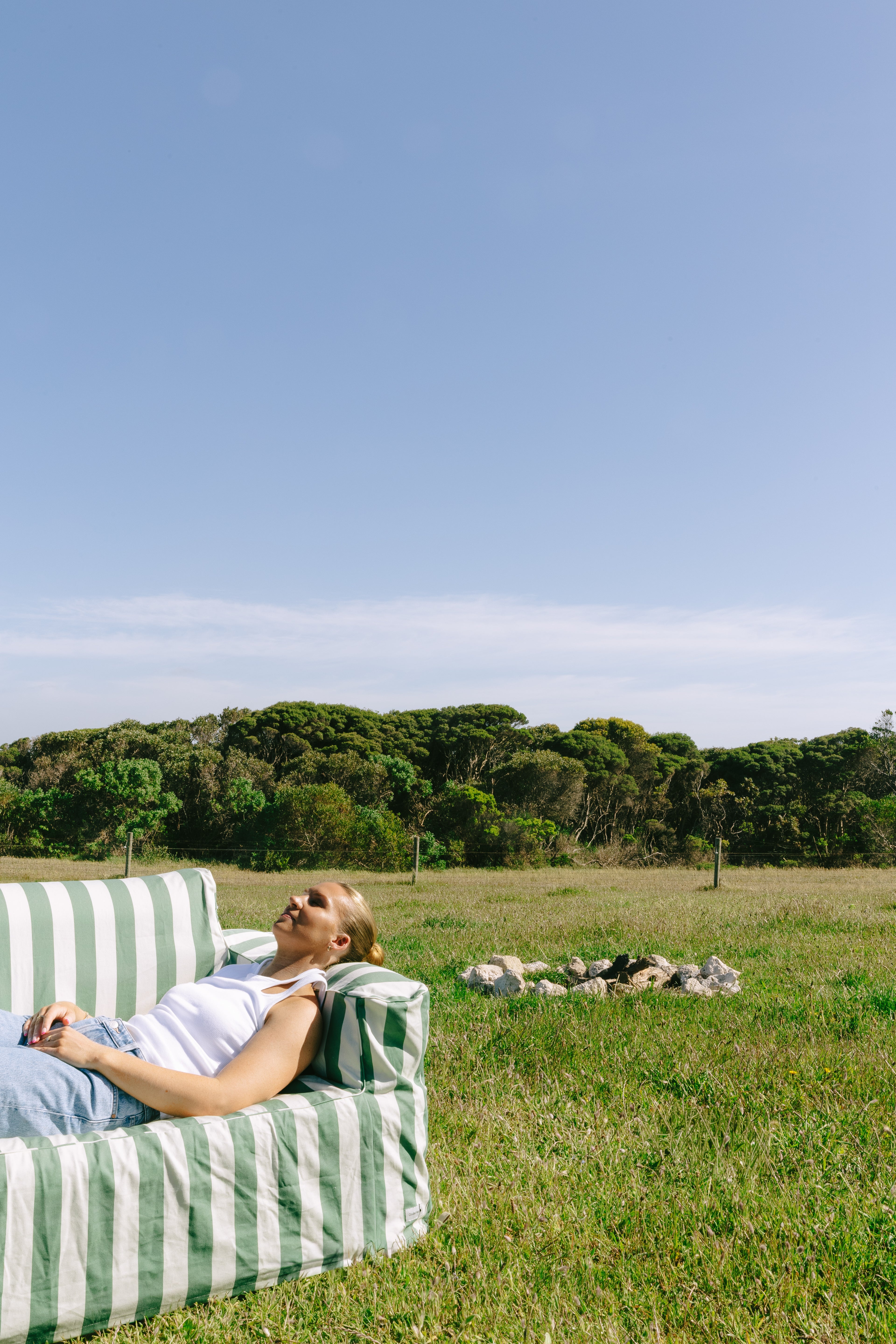 The Clouded Couch Double - Outback Olive