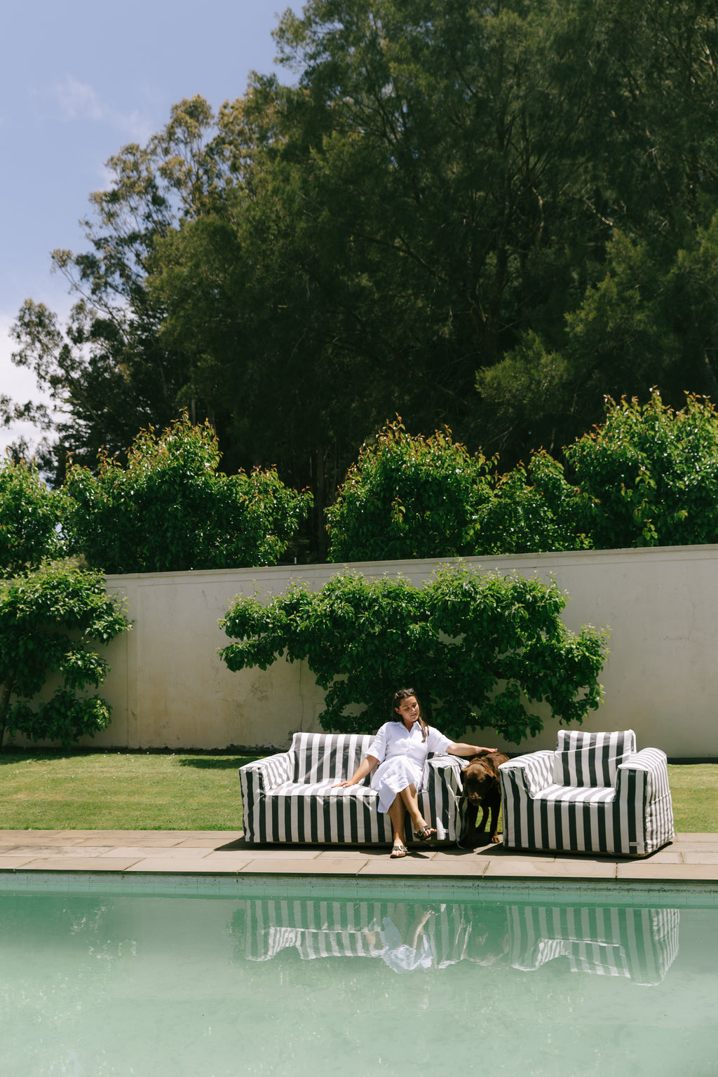 The Clouded Couch Double - Hamptons